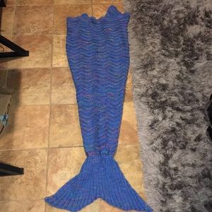Mermaid tail blanket